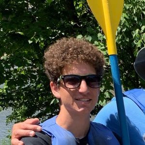 Meet your Posher, Cameron